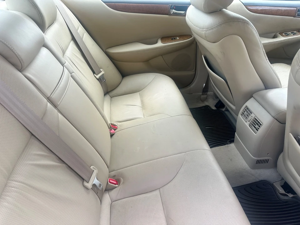 2006 Lexus ES 4th Gen - Image 19 of 19