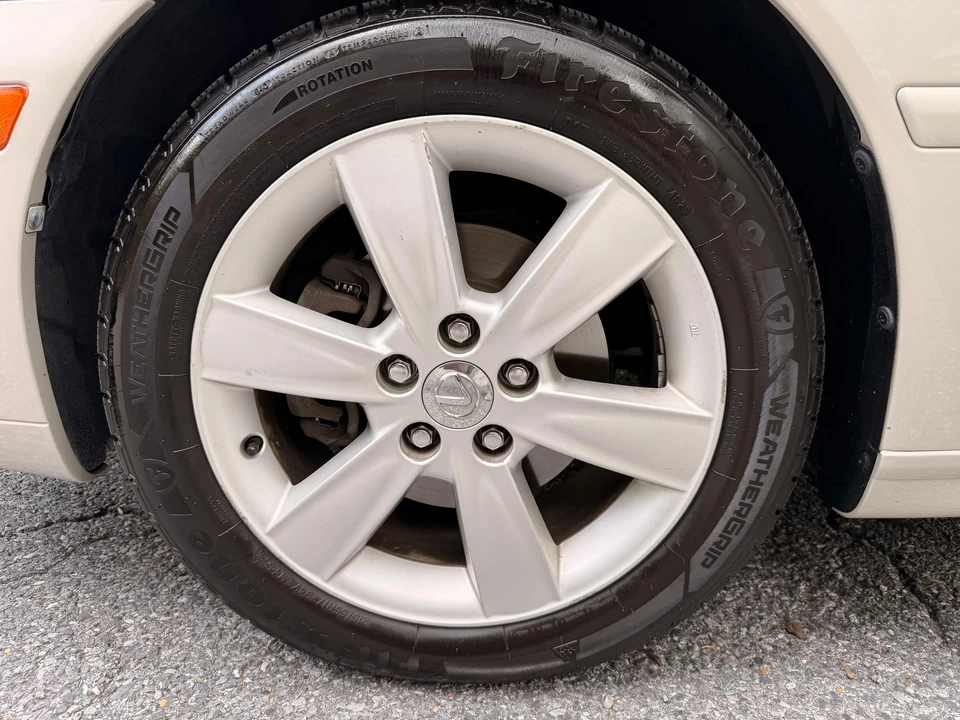 2006 Lexus ES 4th Gen - Image 11 of 31