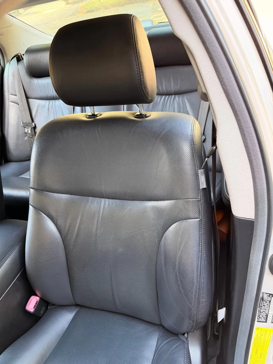 2006 Lexus ES 4th Gen - Image 19 of 31