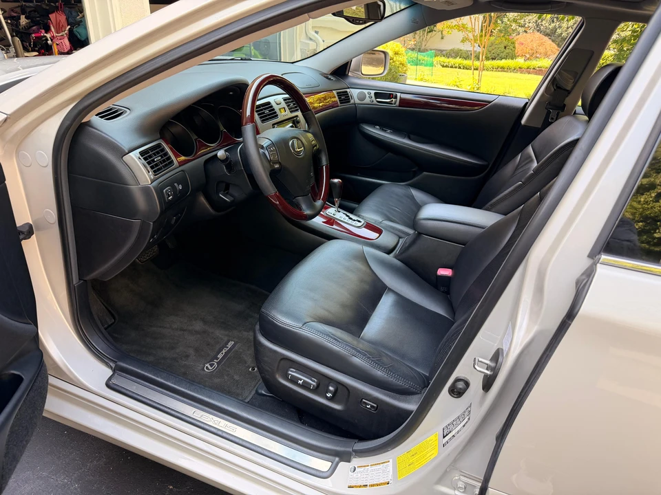 2006 Lexus ES 4th Gen - Image 27 of 31