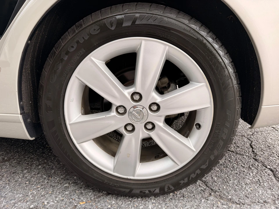 2006 Lexus ES 4th Gen - Image 12 of 31