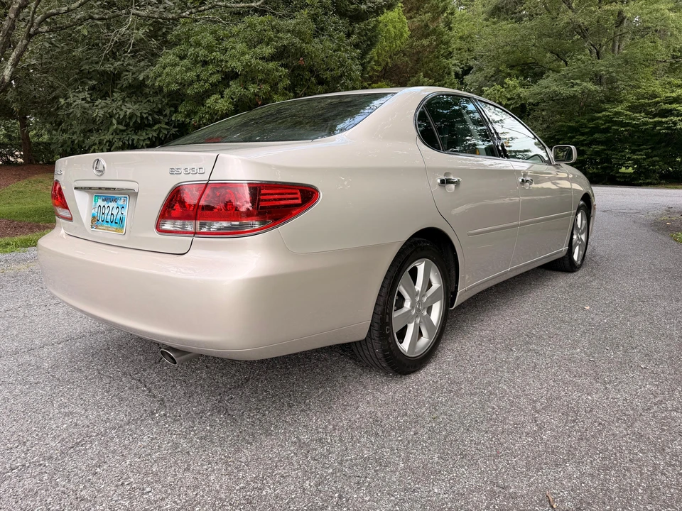 2006 Lexus ES 4th Gen - Image 8 of 31