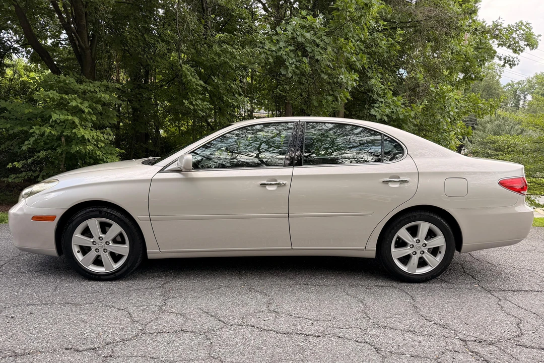 2006 Lexus ES 4th Gen - Image 3 of 31