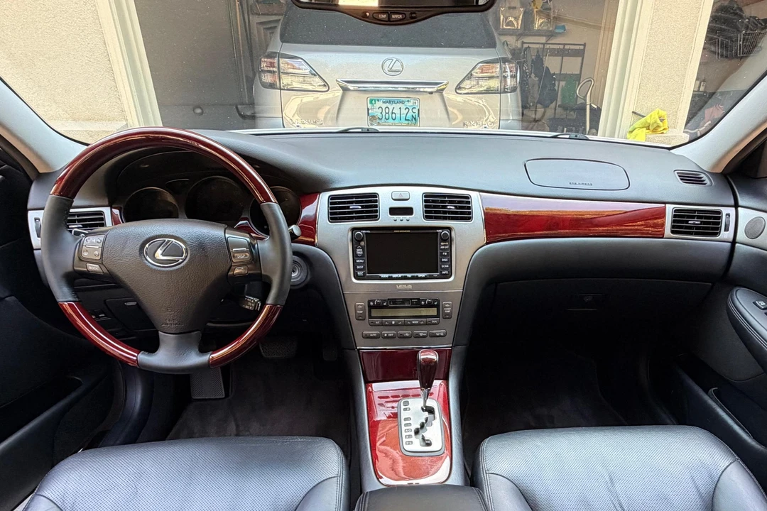 2006 Lexus ES 4th Gen - Image 15 of 31