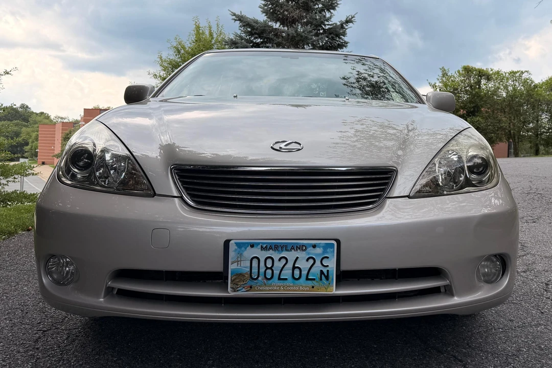 2006 Lexus ES 4th Gen - Image 2 of 31