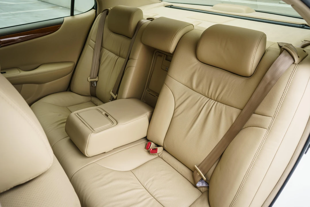 2006 Lexus ES 4th Gen - Image 28 of 31