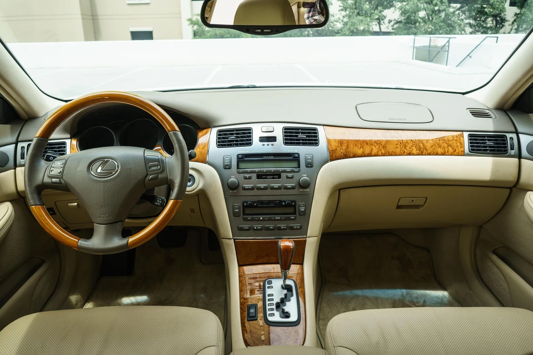 2006 Lexus ES 4th Gen - Image 26 of 31