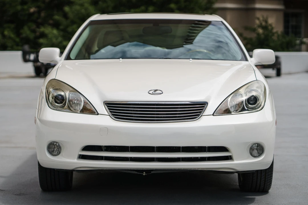 2006 Lexus ES 4th Gen - Image 2 of 31