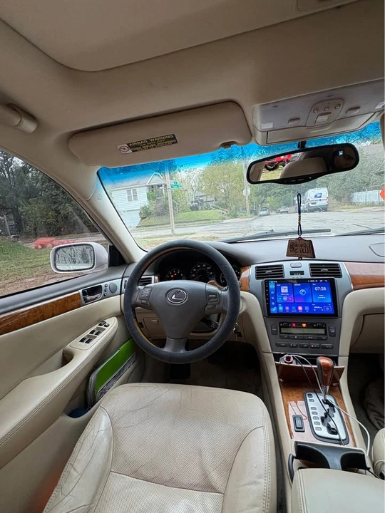 2006 Lexus ES 3rd Gen - Image 5 of 15
