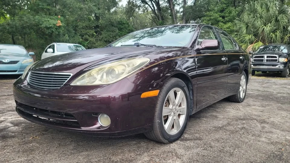 2006 Lexus ES 4th Gen - Image 9 of 18