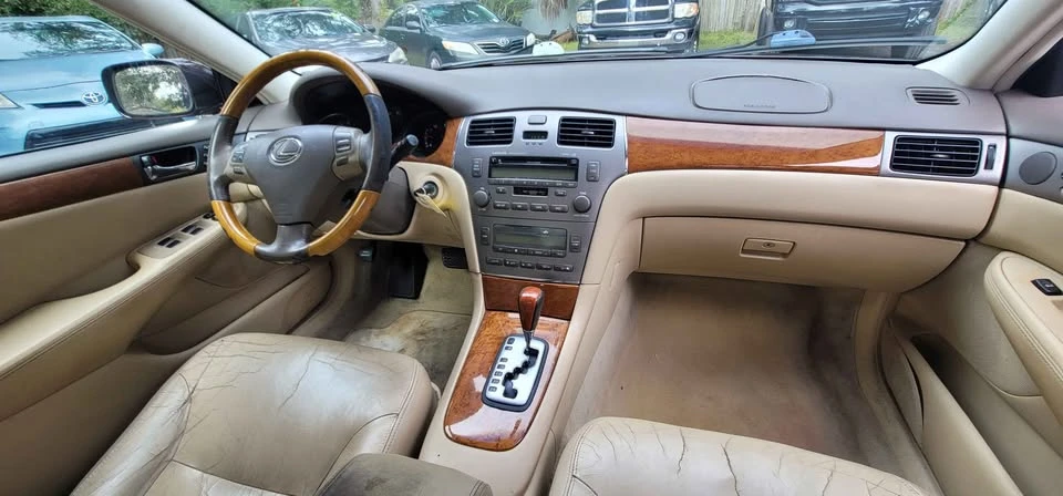 2006 Lexus ES 4th Gen - Image 13 of 18