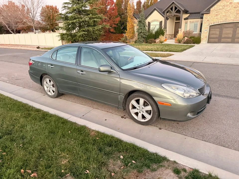 2006 Lexus ES 4th Gen - Image 3 of 15