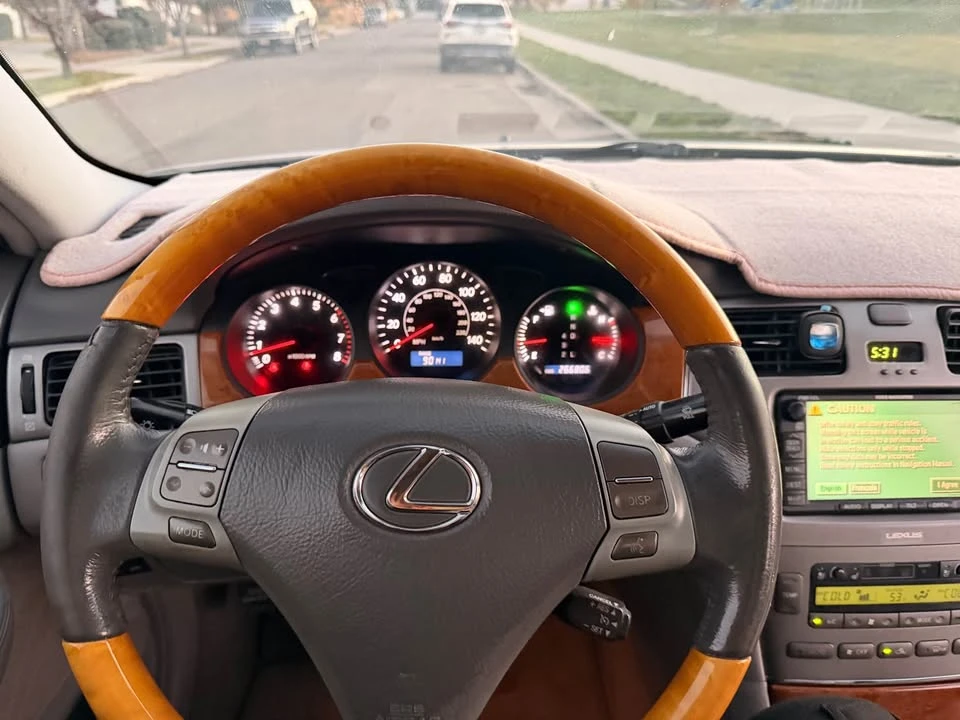 2006 Lexus ES 4th Gen - Image 15 of 15