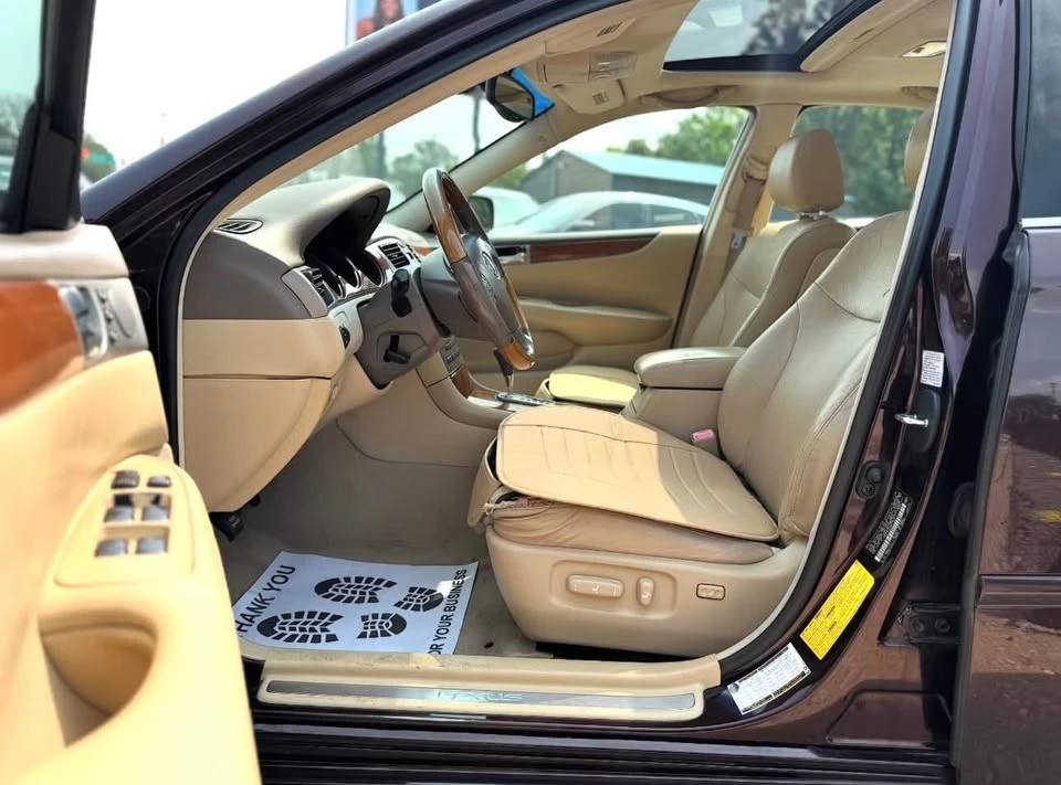 2006 Lexus ES 4th Gen - Image 3 of 8