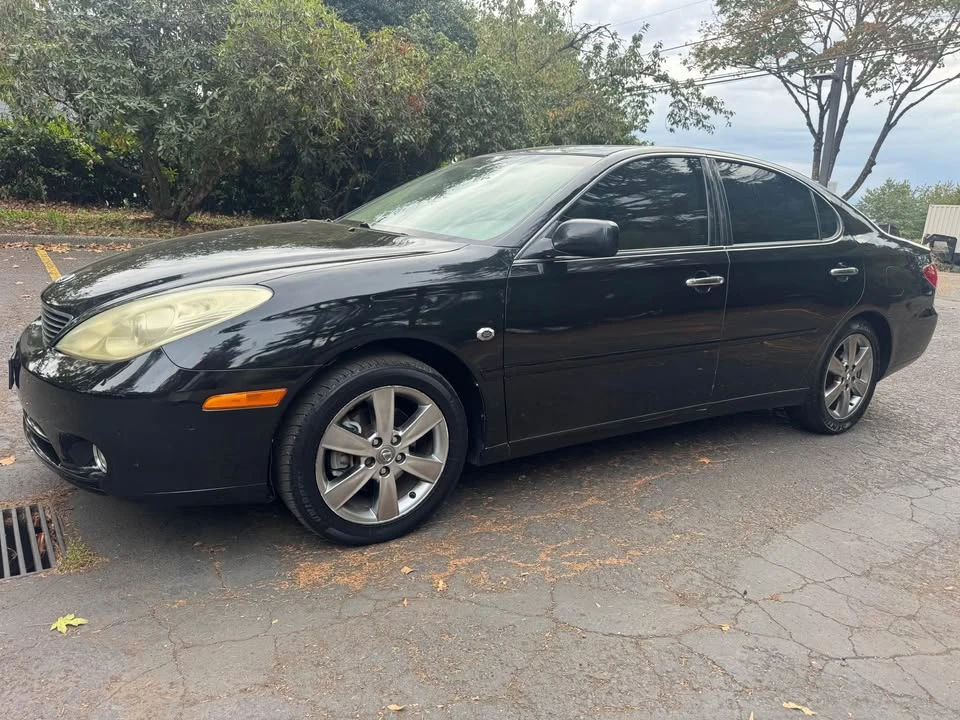 2006 Lexus ES 4th Gen - Image 2 of 14