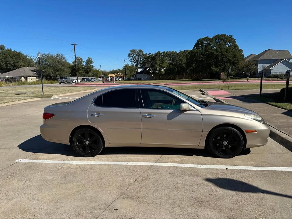 2006 Lexus ES 3rd Gen - Image 6 of 10
