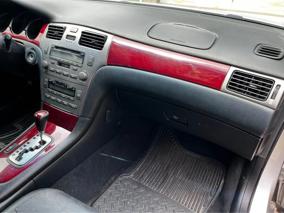 2006 Lexus ES 4th Gen - Image 9 of 12