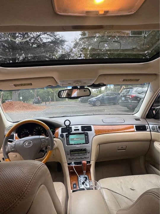 2006 Lexus ES 4th Gen - Image 10 of 14