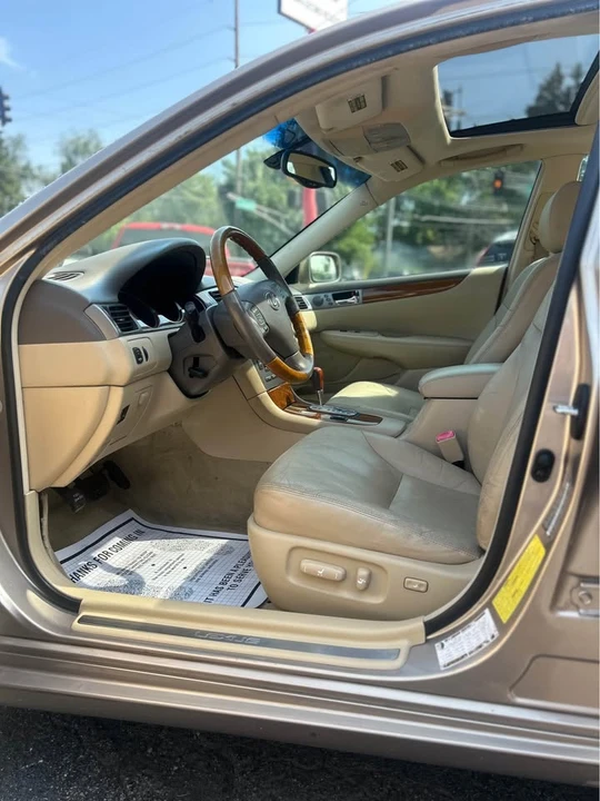 2006 Lexus ES 3rd Gen - Image 6 of 9