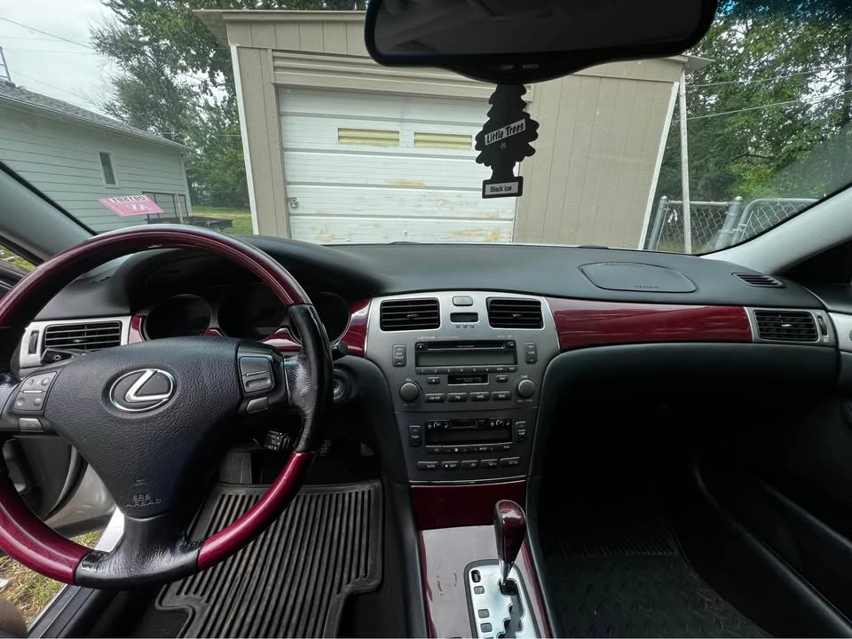 2006 Lexus ES 4th Gen - Image 7 of 12