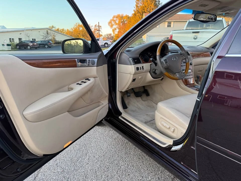 2006 Lexus ES 4th Gen - Image 8 of 18