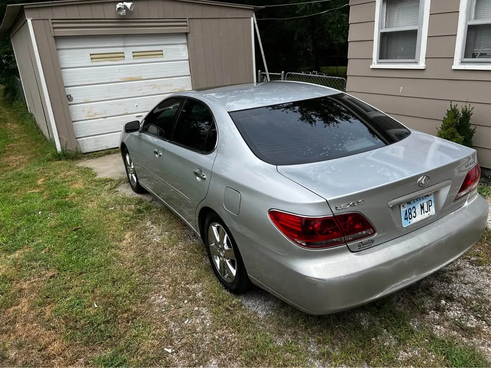 2006 Lexus ES 4th Gen - Image 3 of 12