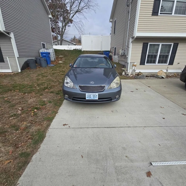 2006 Lexus ES 4th Gen - Image 4 of 10