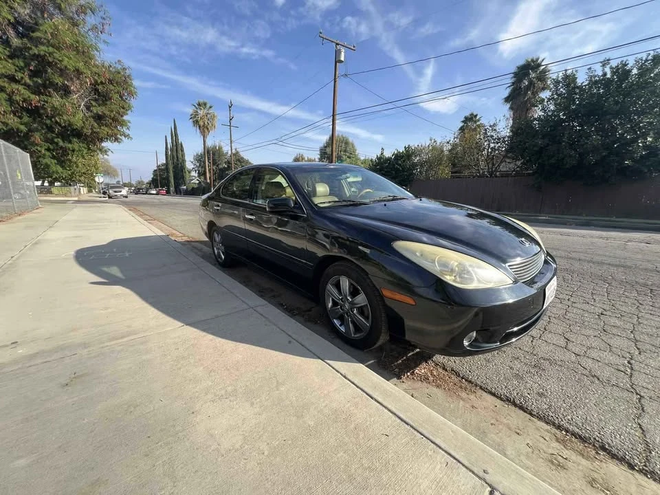 2006 Lexus ES 4th Gen - Image 5 of 12