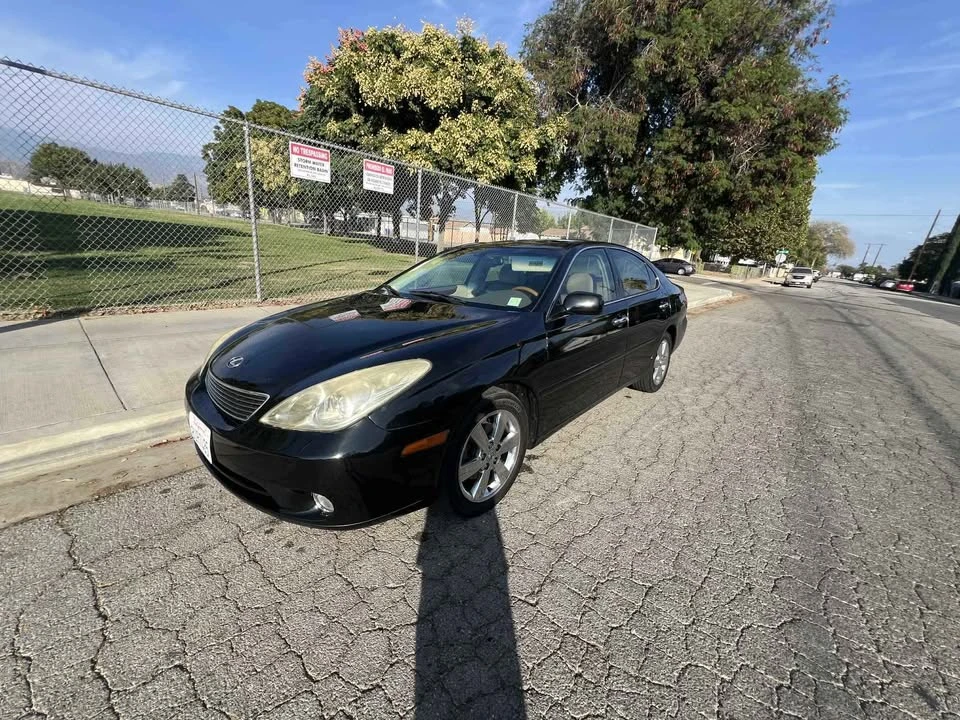 2006 Lexus ES 4th Gen - Image 3 of 12