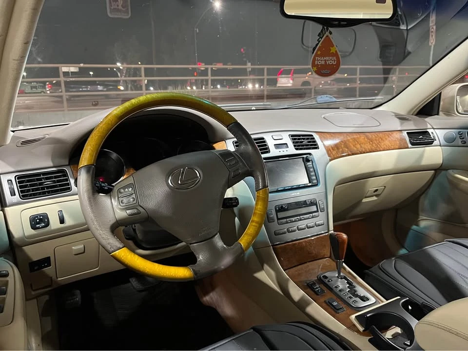 2006 Lexus ES 3rd Gen - Image 5 of 6