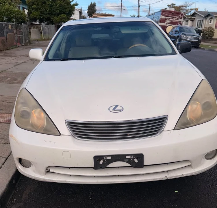 2006 Lexus ES 4th Gen - Image 4 of 11