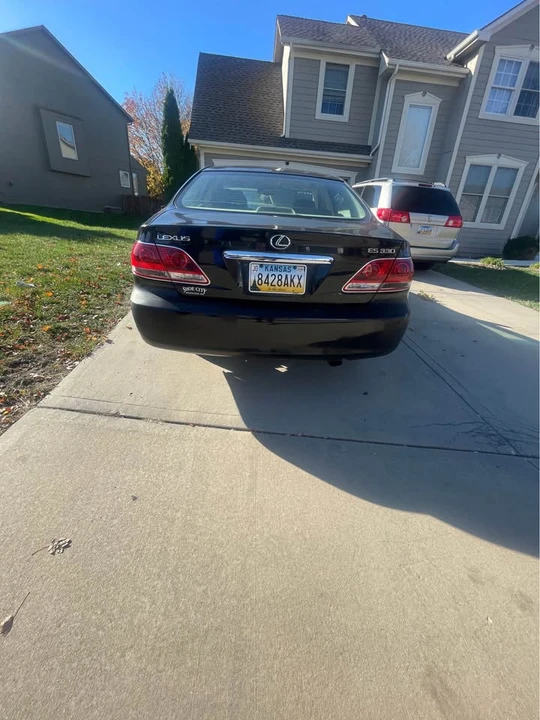 2006 Lexus ES 4th Gen - Image 4 of 4