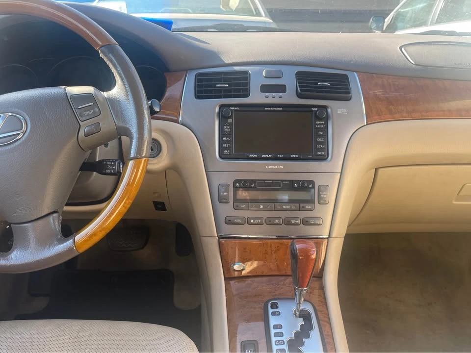 2006 Lexus ES 4th Gen - Image 3 of 4