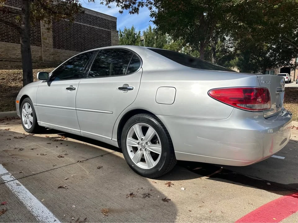 2006 Lexus ES 4th Gen - Image 2 of 3