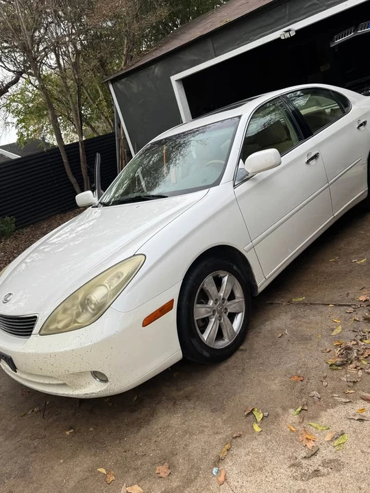 2006 Lexus ES 4th Gen - Image 9 of 13