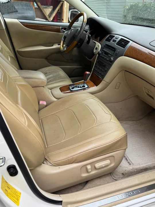2006 Lexus ES 4th Gen - Image 12 of 13
