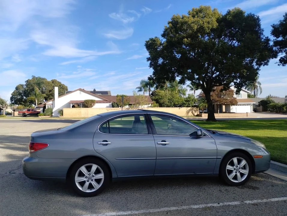 2006 Lexus ES 4th Gen - Image 3 of 8