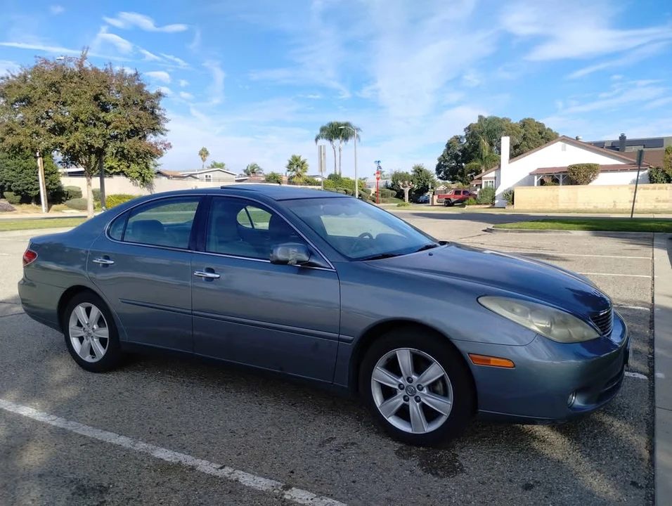 2006 Lexus ES 4th Gen - Image 4 of 8
