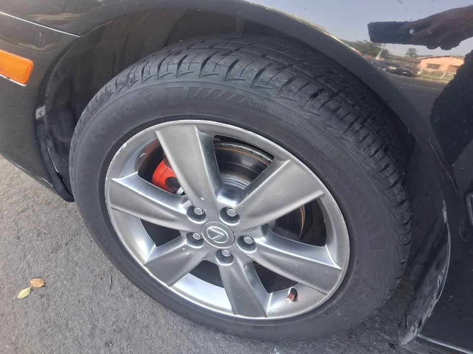 2006 Lexus ES 3rd Gen - Image 4 of 11