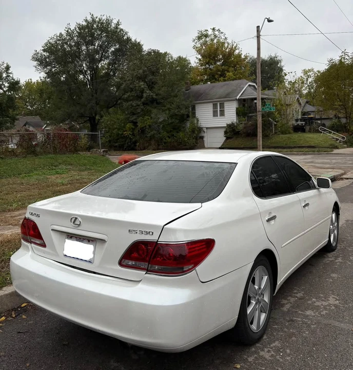 2006 Lexus ES 3rd Gen - Image 4 of 14