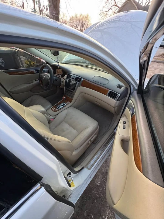 2006 Lexus ES 3rd Gen - Image 8 of 14