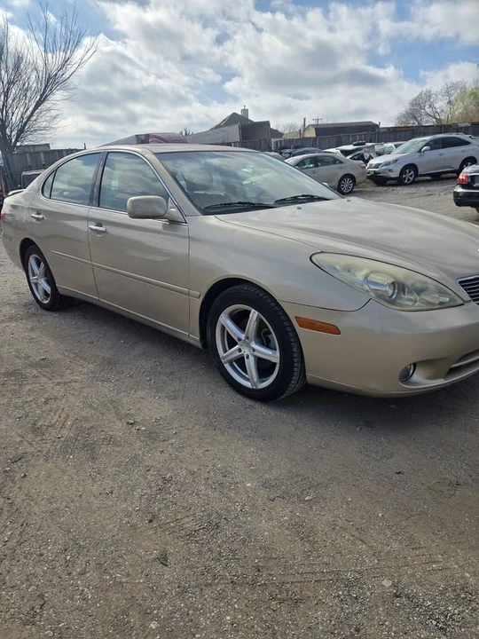 2006 Lexus ES 4th Gen - Image 3 of 10