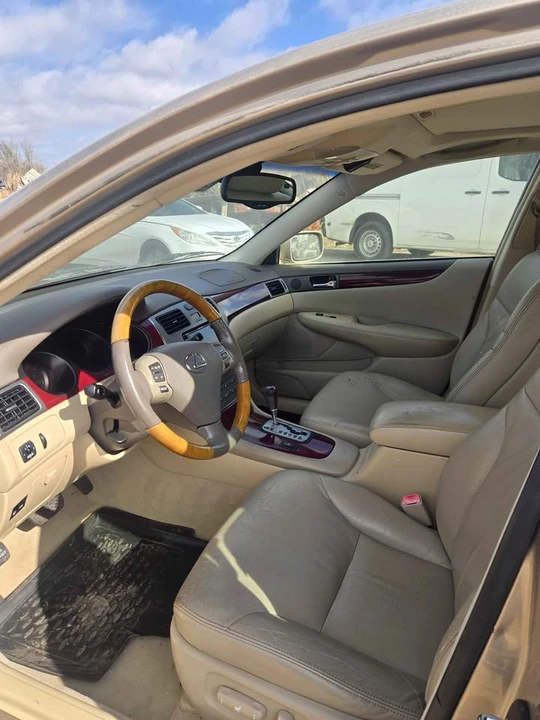 2006 Lexus ES 4th Gen - Image 7 of 10