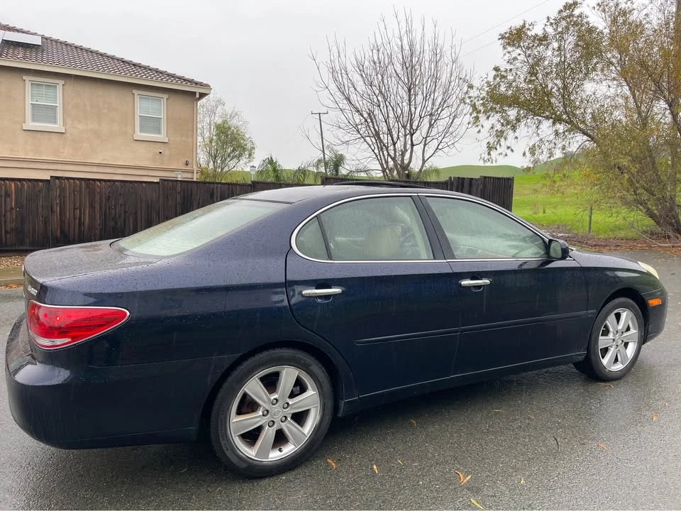 2006 Lexus ES 3rd Gen - Image 3 of 11