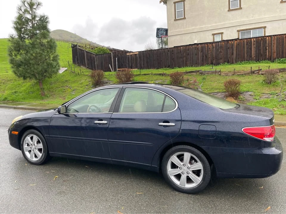 2006 Lexus ES 3rd Gen - Image 6 of 11