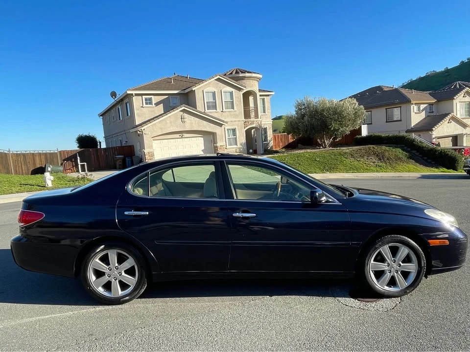 2006 Lexus ES 4th Gen - Image 2 of 12