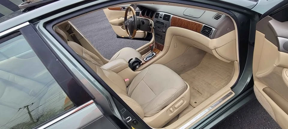 2006 Lexus ES 4th Gen - Image 7 of 8