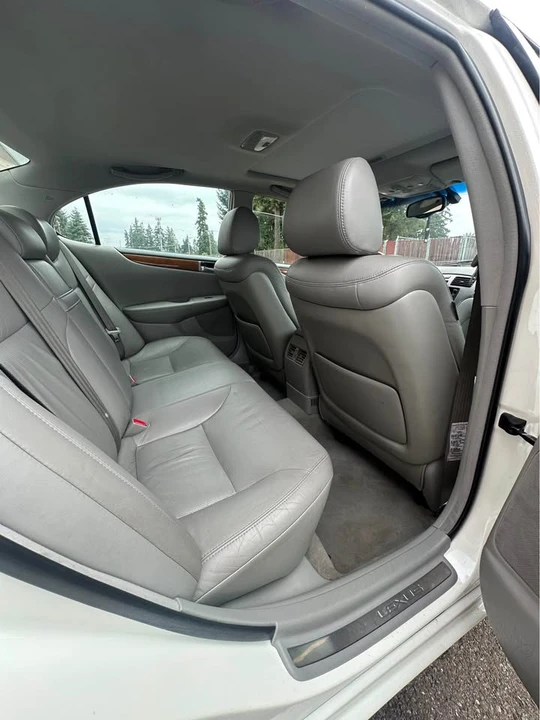 2006 Lexus ES 3rd Gen - Image 15 of 18