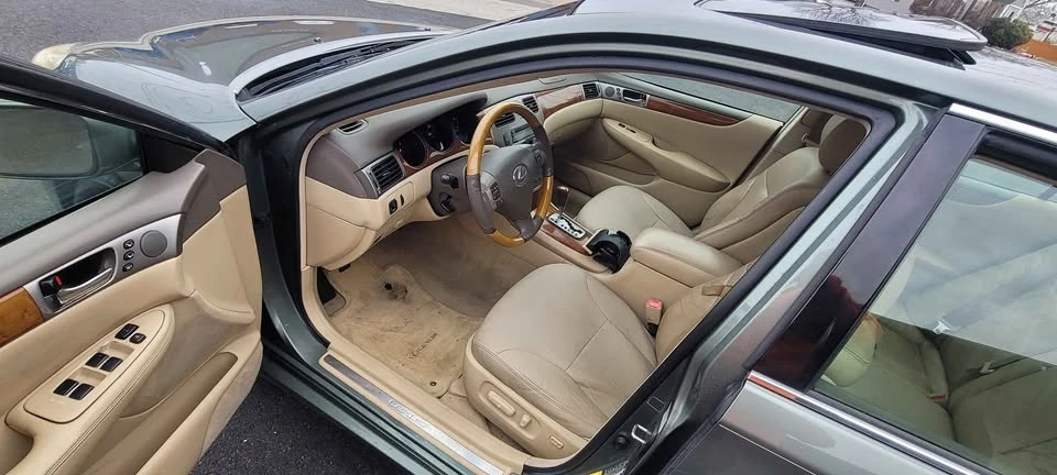 2006 Lexus ES 4th Gen - Image 5 of 8