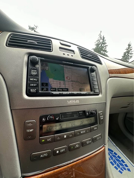 2006 Lexus ES 3rd Gen - Image 11 of 18